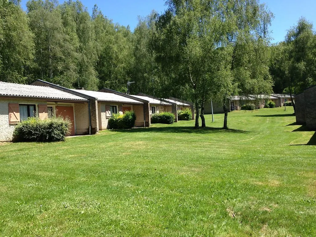 Ferienpark Village Vacances Yaloer Villefranche-de-Panat